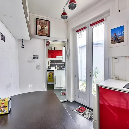 Studio On Mezzanine Floor - Picpusbercy *